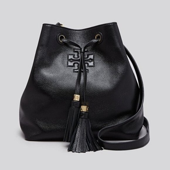 TORY BURCH THEA BUCKET BAG | Black Leather Shoulder Bag - Picture 1 of 8